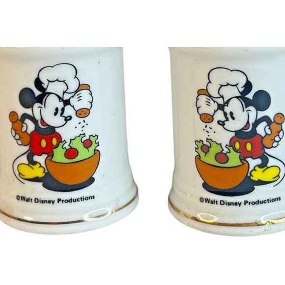 1960s Chef Mickey Mouse Salt And Pepper Shakers Walt Disney Productions Vintage - Picture 1 of 7